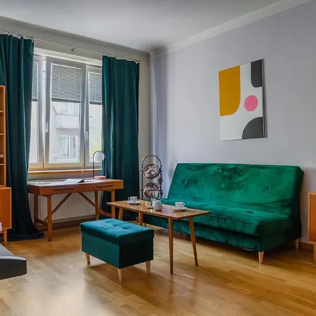 Concierge Raclawicka Apartment